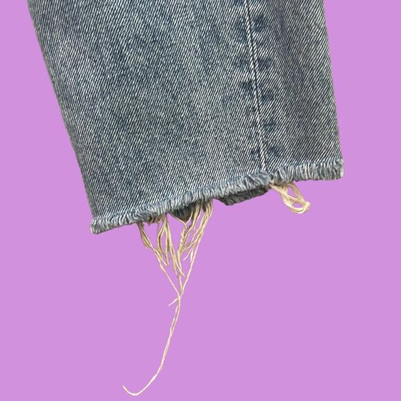 Grlfrnd Karolina High-Rise Crop Jean in Lost Forever Cropped Frayed Raw Hem 23 - Picture 6 of 8